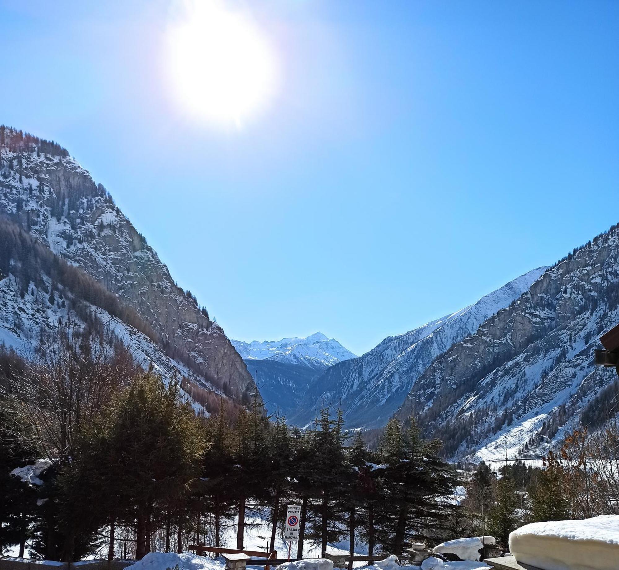 Casa Ai Piedi Del Monte Bianco Apartment Courmayeur Exterior photo